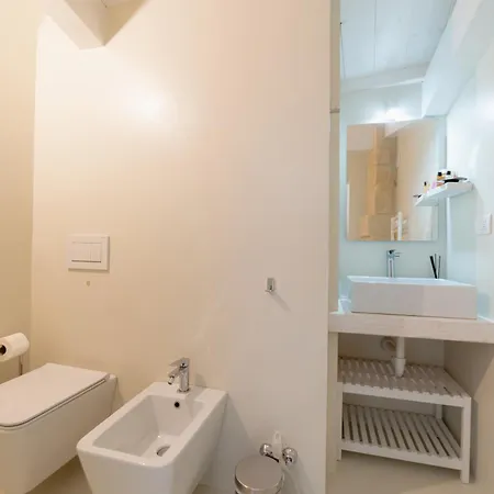Palazzo Virgintino - Sassi Affittacamere 4*