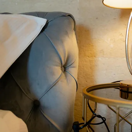 Gasthuis Palazzo Virgintino - Sassi